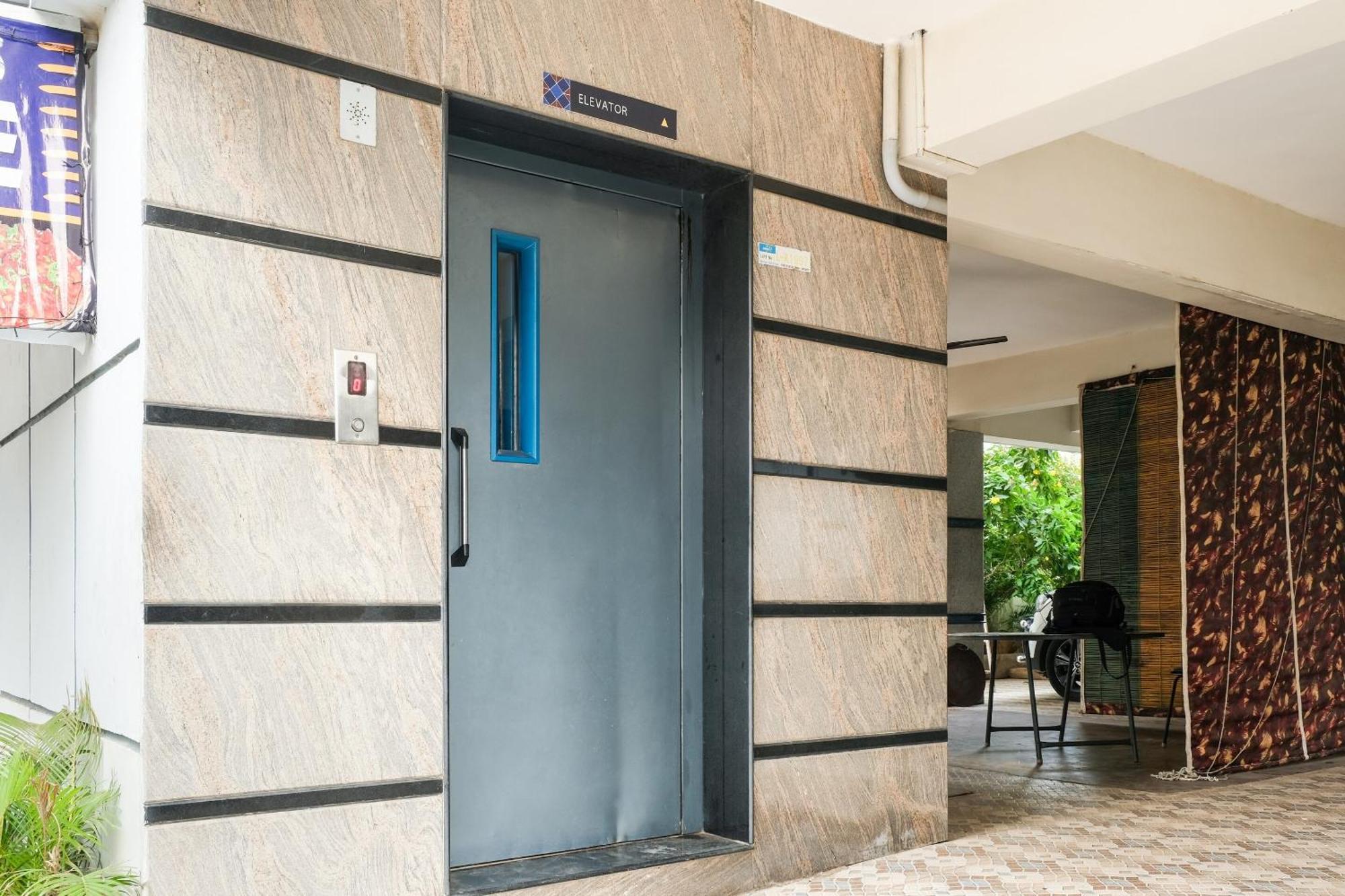 Hotel O Karthikeya Pride Vijayawāda Exterior foto
