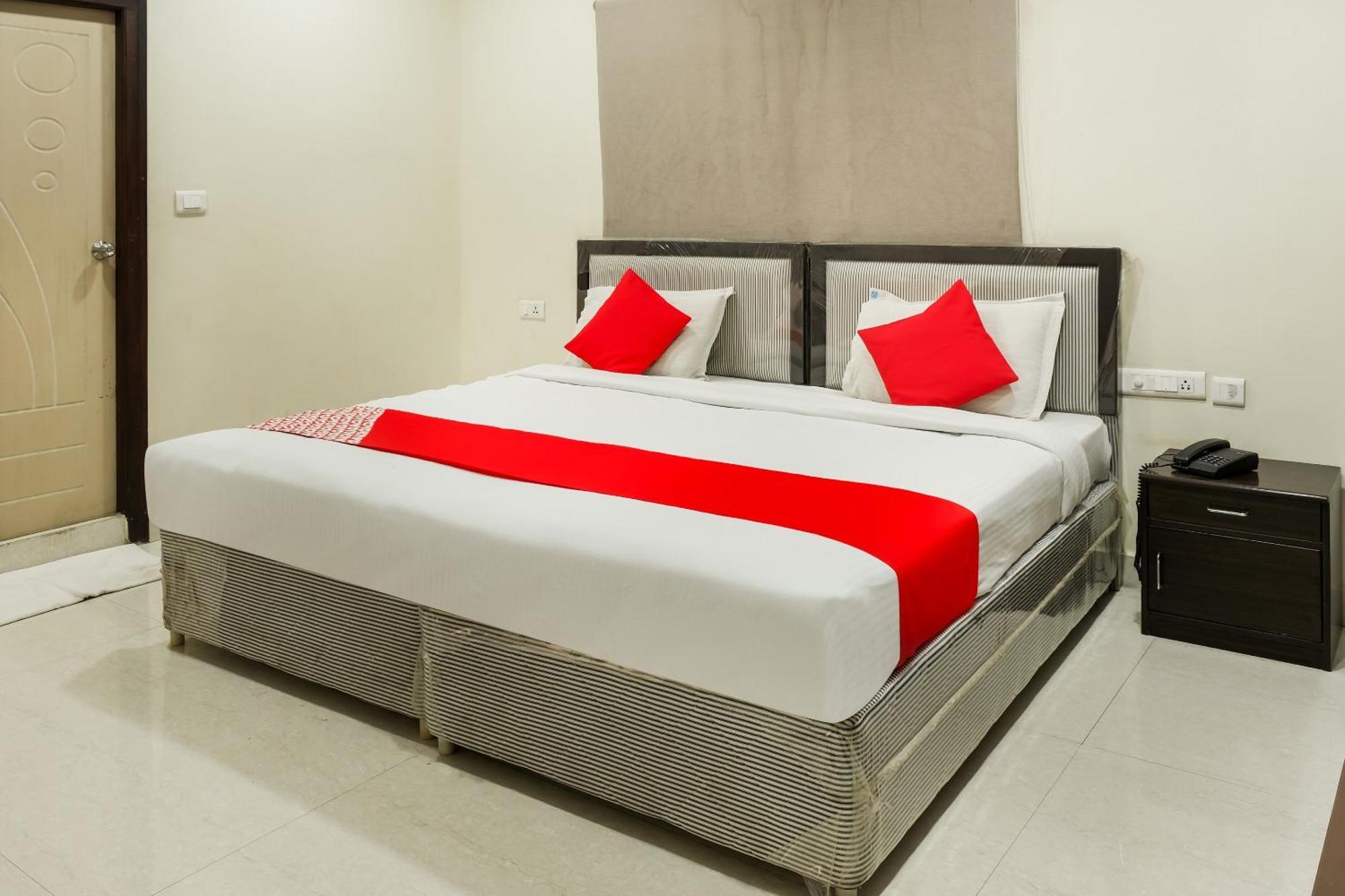 Hotel O Karthikeya Pride Vijayawāda Exterior foto